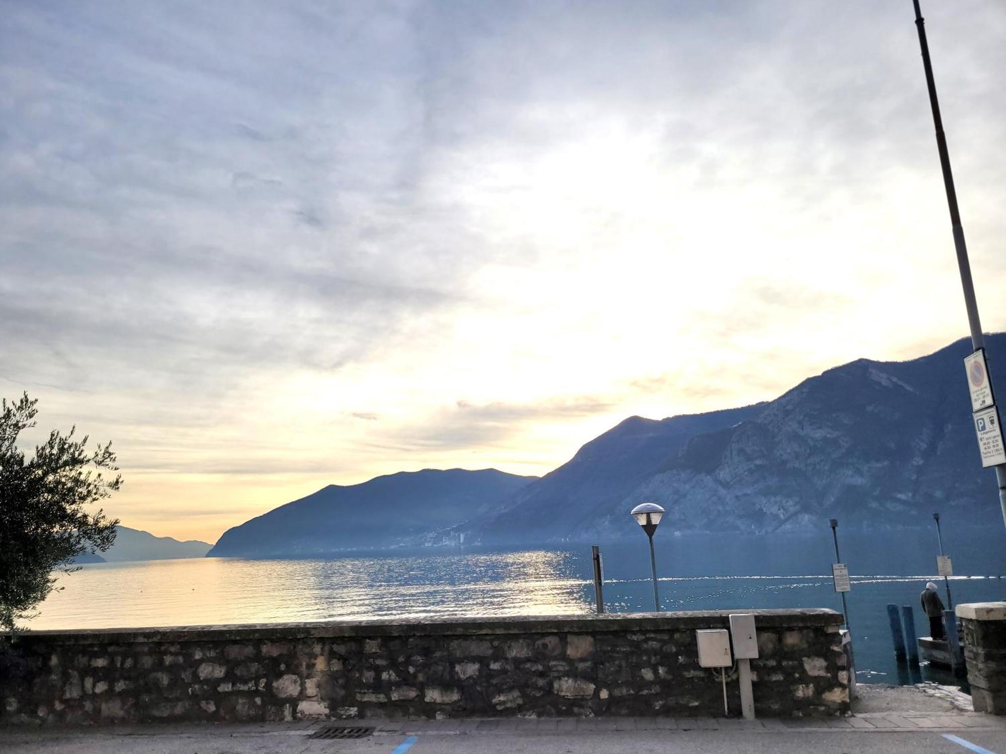 Angelo&Mari Mountain Lake Iseo Hospitality Marone Luaran gambar