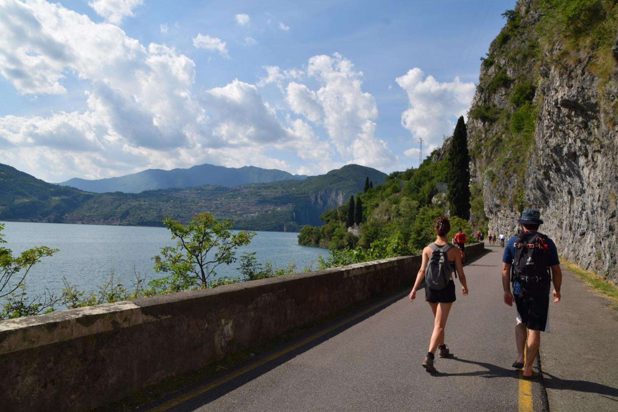 Angelo&Mari Mountain Lake Iseo Hospitality Marone Luaran gambar